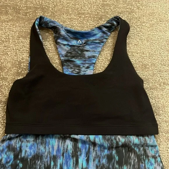 Beyond Yoga Razor Back Tank Size Small - Picture 7 of 7